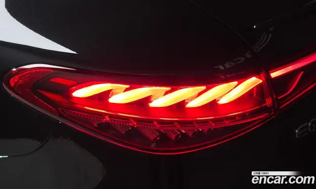 Mercedes-Benz EQS 2022 0.3 автомат (гидро), миниатюра 9