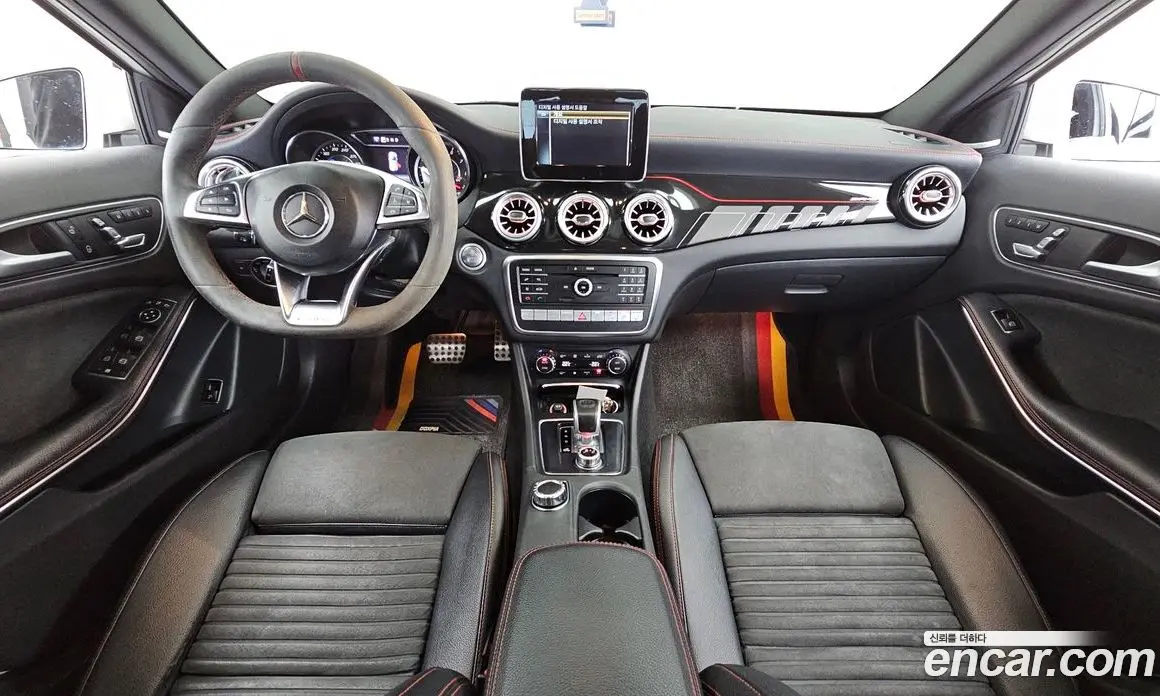 Mercedes-Benz GLA-Class 2018 2.0 автомат (гидро), фото 10 Mercedes-Benz GLA-Class 2018 2.0 автомат (гидро), фото 10