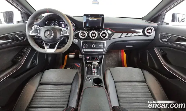 Mercedes-Benz GLA-Class 2018 2.0 автомат (гидро), миниатюра 10 Mercedes-Benz GLA-Class 2018 2.0 автомат (гидро), миниатюра 10