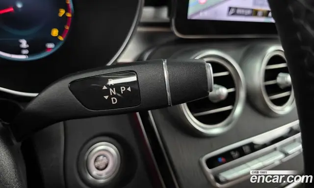 Mercedes-Benz GLC-Class 2021 2.0 автомат (гидро), миниатюра 12