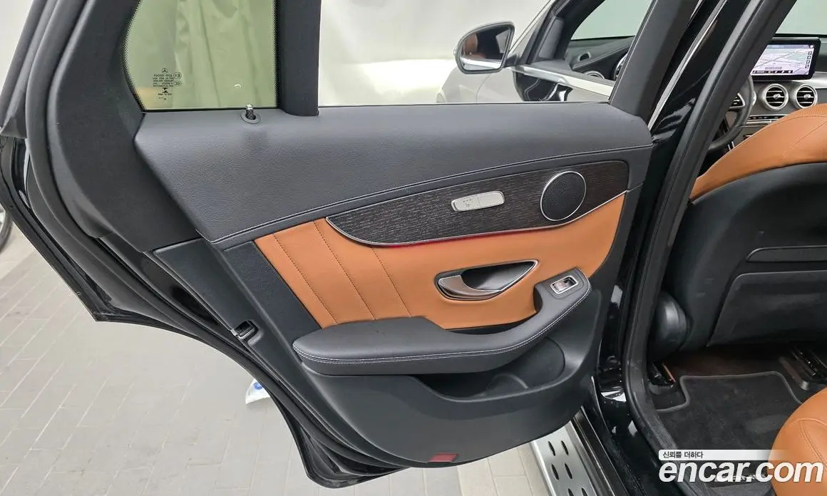 Mercedes-Benz GLC-Class 2021 2.0 автомат (гидро), фото 15