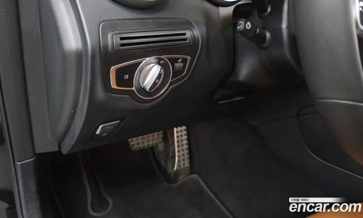 Mercedes-Benz GLC-Class 2021 2.0 автомат (гидро), фото 28