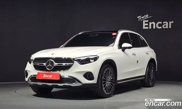 Mercedes-Benz GLC-Class 2024 2.0 автомат (гидро), миниатюра 1 Mercedes-Benz GLC-Class 2024 2.0 автомат (гидро), миниатюра 1