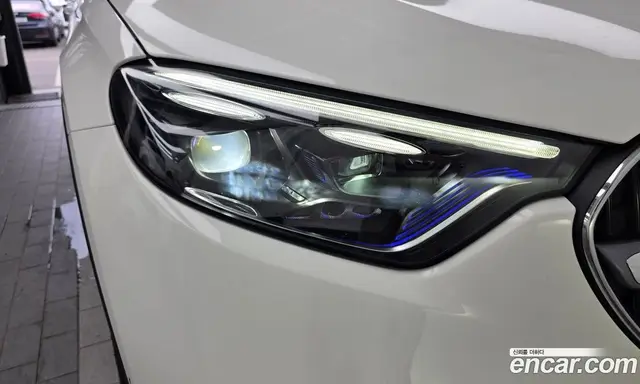 Mercedes-Benz GLC-Class 2024 2.0 автомат (гидро), миниатюра 8 Mercedes-Benz GLC-Class 2024 2.0 автомат (гидро), миниатюра 8