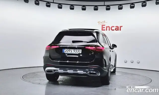 Mercedes-Benz GLC-Class 2024 2.0 автомат (гидро), миниатюра 4