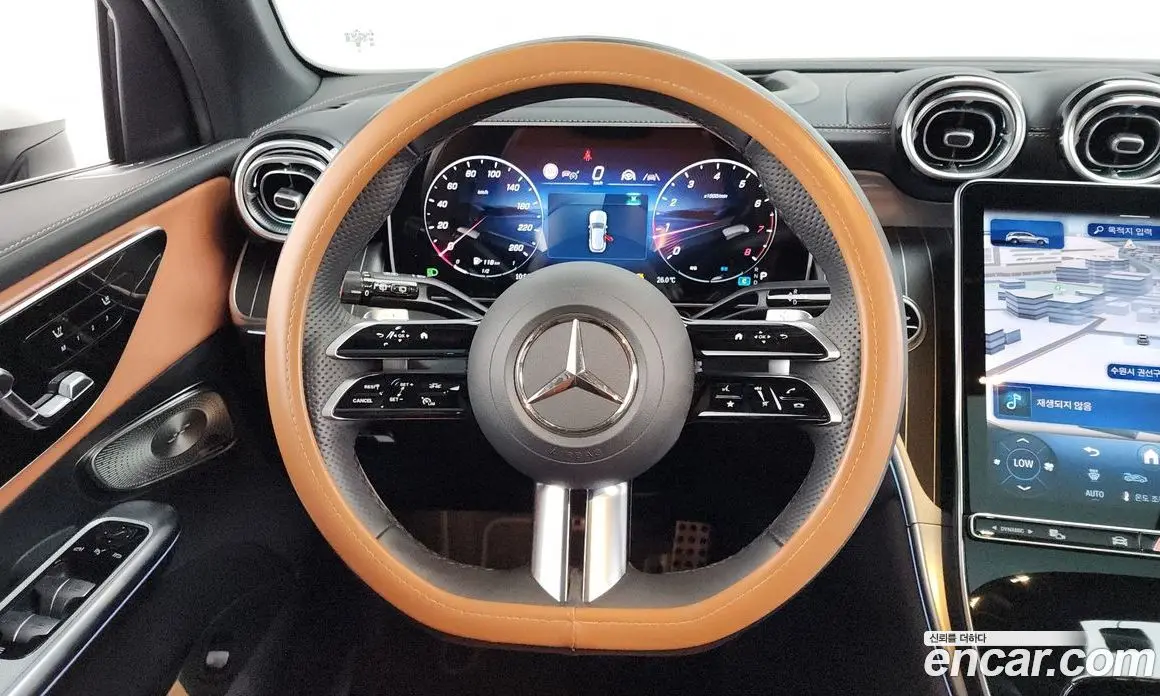 Mercedes-Benz GLC-Class 2025 2.0 автомат (гидро), фото 13 Mercedes-Benz GLC-Class 2025 2.0 автомат (гидро), фото 13
