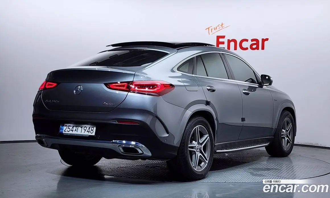 Mercedes-Benz GLE-Class 2021 2.0 автомат (гидро), фото 2 Mercedes-Benz GLE-Class 2021 2.0 автомат (гидро), фото 2
