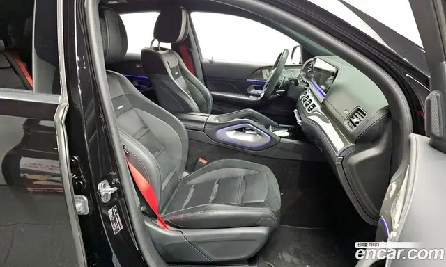 Mercedes-Benz GLE-Class 2023 3.0 автомат (гидро), миниатюра 12