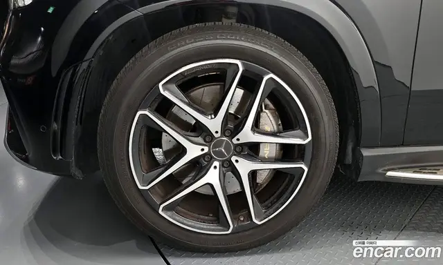 Mercedes-Benz GLE-Class 2023 3.0 автомат (гидро), миниатюра 5 Mercedes-Benz GLE-Class 2023 3.0 автомат (гидро), миниатюра 5