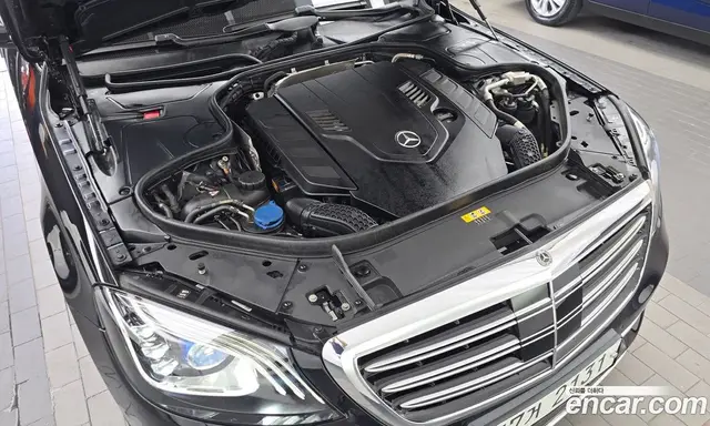 Mercedes-Benz S-Class 2019 4.0 автомат (гидро), миниатюра 6