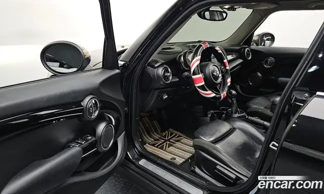 Mini Cooper 2015 2.0 автомат (гидро), миниатюра 11
