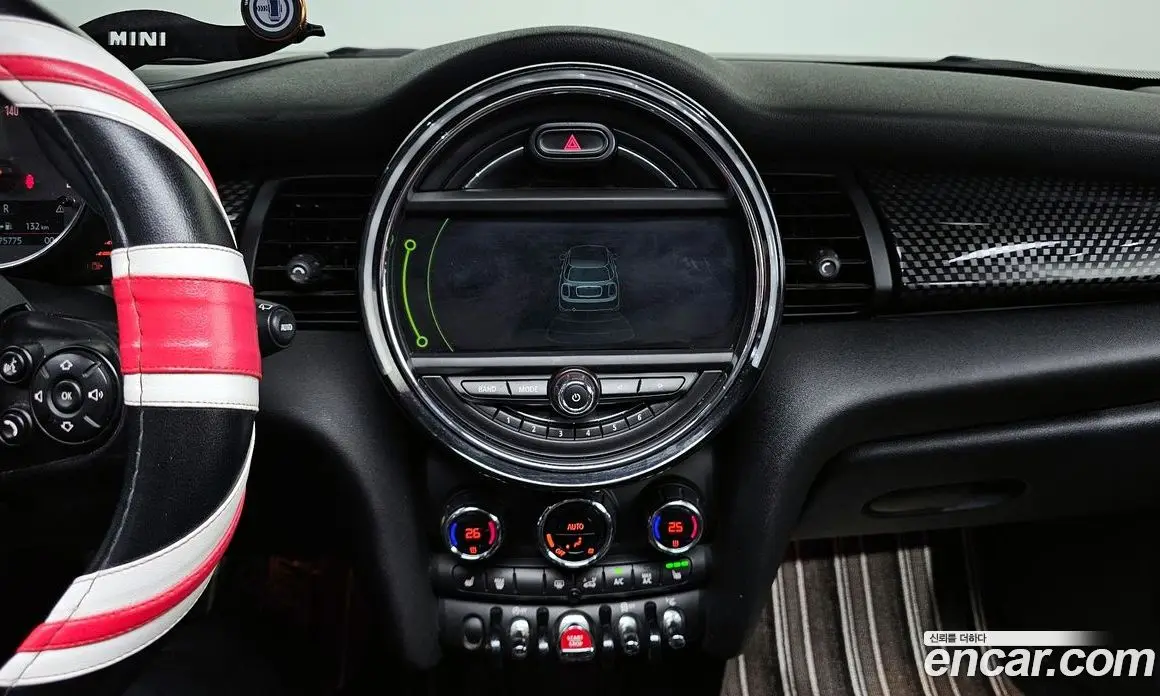 Mini Cooper 2015 2.0 автомат (гидро), фото 16