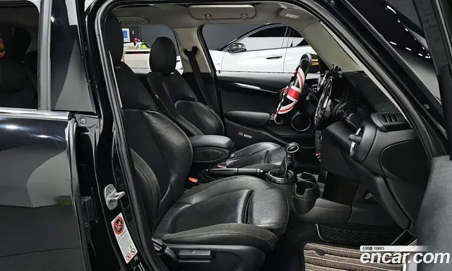 Mini Cooper 2015 2.0 автомат (гидро), миниатюра 10