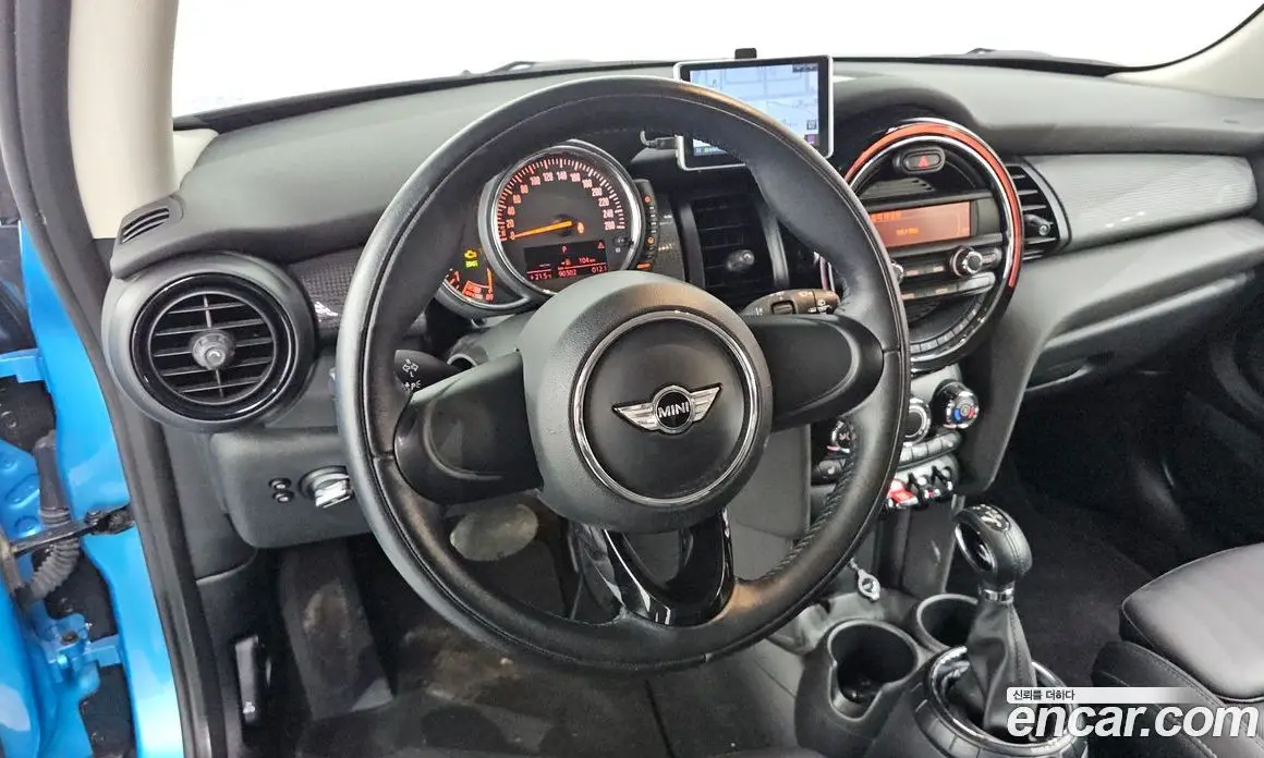 Mini Cooper 2017 1.5 автомат (гидро), фото 11 Mini Cooper 2017 1.5 автомат (гидро), фото 11