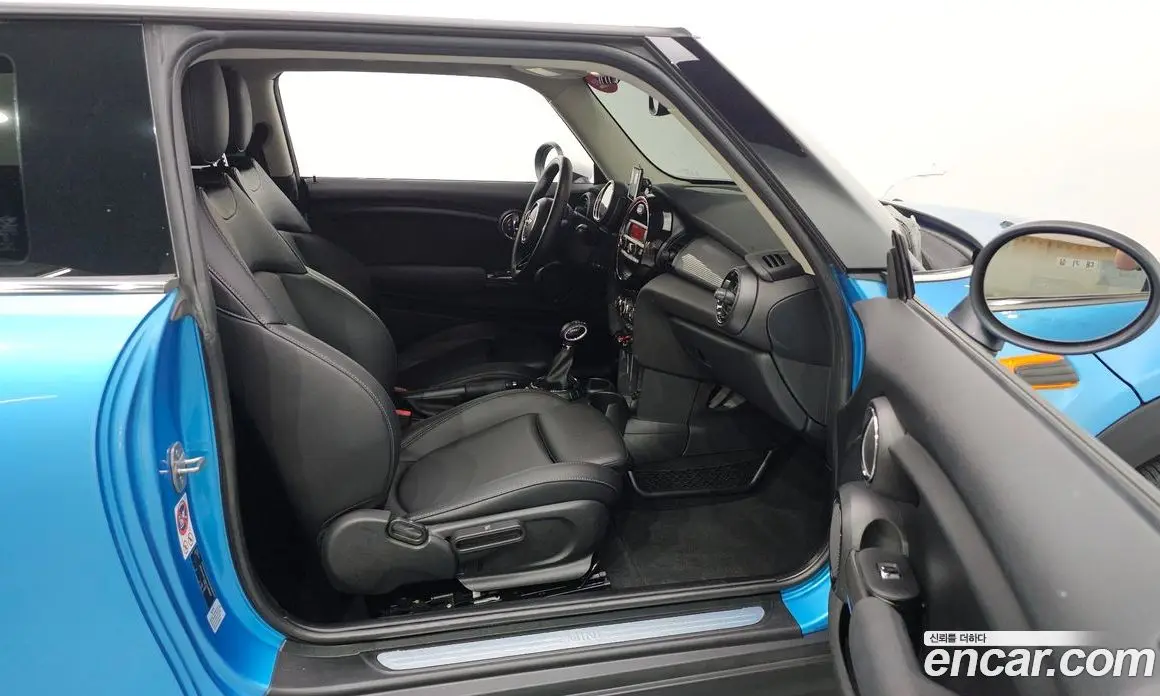 Mini Cooper 2017 1.5 автомат (гидро), фото 18 Mini Cooper 2017 1.5 автомат (гидро), фото 18