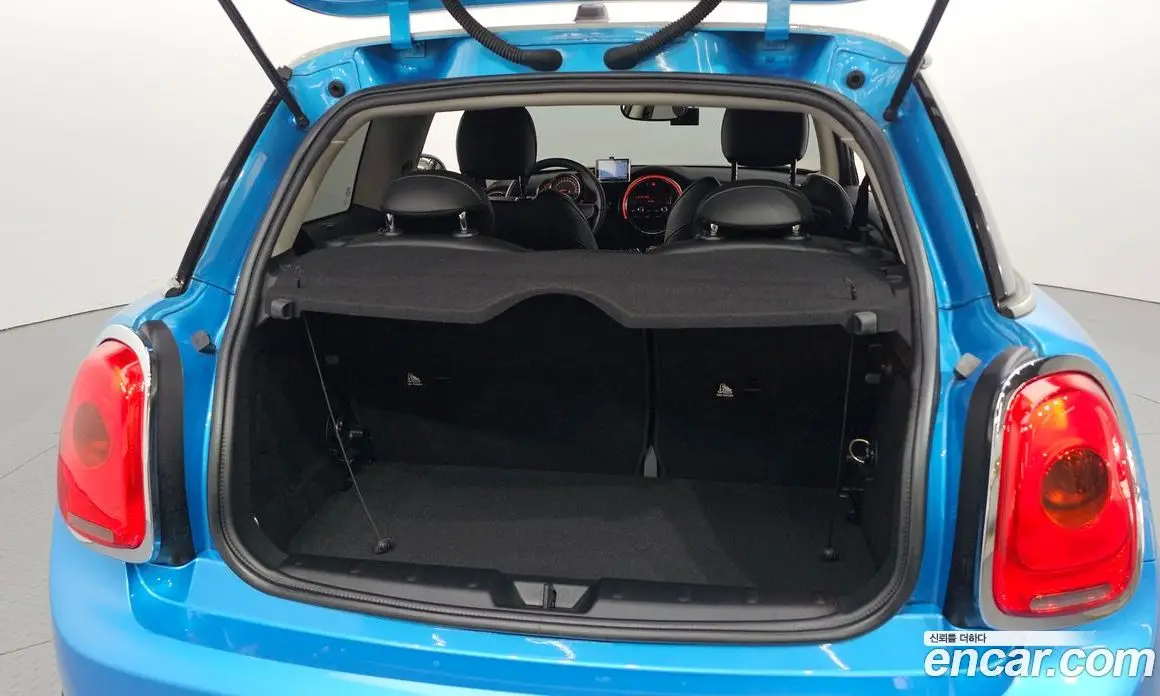 Mini Cooper 2017 1.5 автомат (гидро), фото 20 Mini Cooper 2017 1.5 автомат (гидро), фото 20