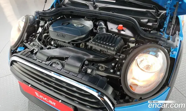 Mini Cooper 2017 1.5 автомат (гидро), миниатюра 6 Mini Cooper 2017 1.5 автомат (гидро), миниатюра 6