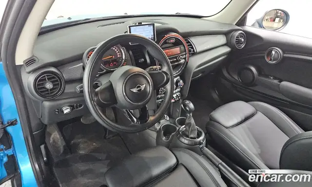 Mini Cooper 2017 1.5 автомат (гидро), миниатюра 7 Mini Cooper 2017 1.5 автомат (гидро), миниатюра 7
