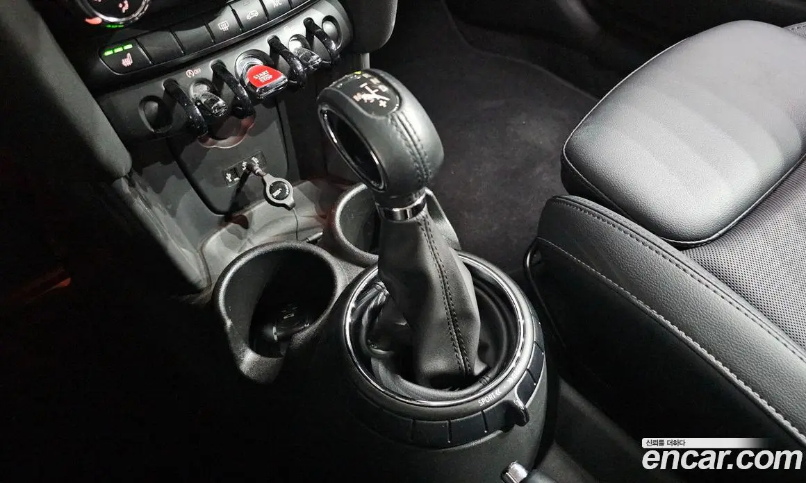 Mini Cooper 2017 1.5 автомат (гидро), фото 9 Mini Cooper 2017 1.5 автомат (гидро), фото 9