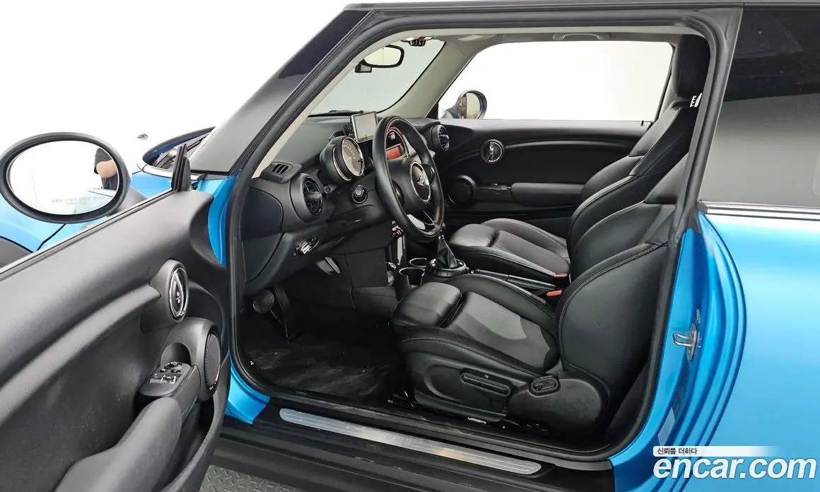 Mini Cooper 2017 1.5 автомат (гидро), фото 10 Mini Cooper 2017 1.5 автомат (гидро), фото 10