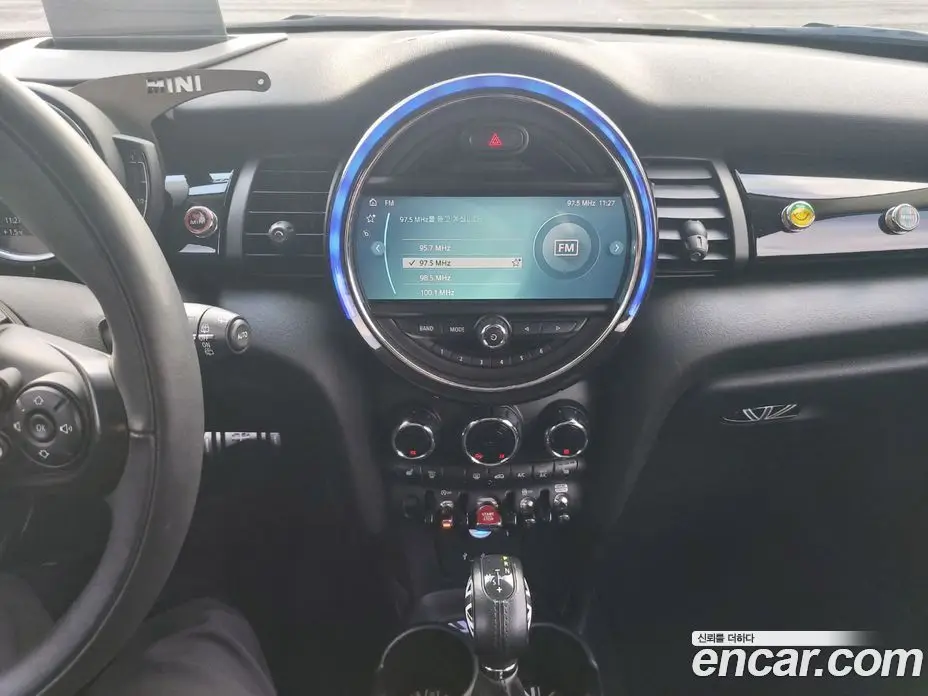 Mini Cooper 2019 1.5 автомат (гидро), фото 13 Mini Cooper 2019 1.5 автомат (гидро), фото 13