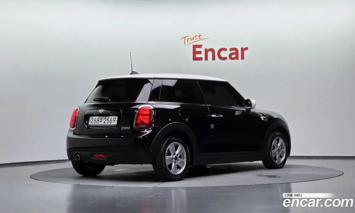 Mini Cooper 2020 1.5 автомат (гидро), фото 2 Mini Cooper 2020 1.5 автомат (гидро), фото 2