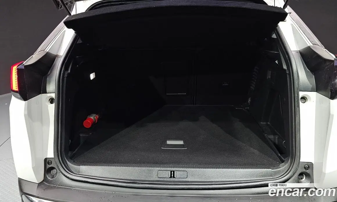 Peugeot 3008 2017 1.6 автомат (гидро), фото 20 Peugeot 3008 2017 1.6 автомат (гидро), фото 20