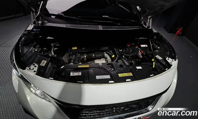 Peugeot 3008 2017 1.6 автомат (гидро), миниатюра 6 Peugeot 3008 2017 1.6 автомат (гидро), миниатюра 6