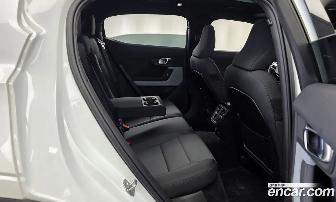 Polestar Polestar 2 2022 0.2 автомат (гидро), фото 18 Polestar Polestar 2 2022 0.2 автомат (гидро), фото 18
