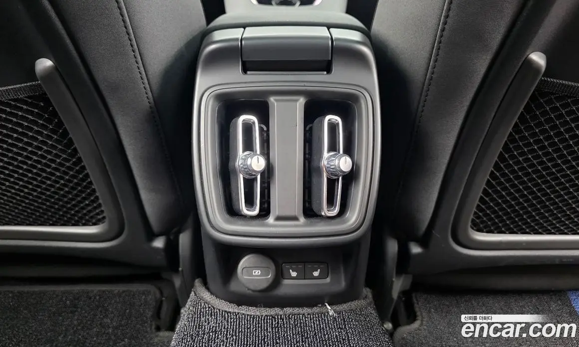 Polestar Polestar 2 2022 0.2 автомат (гидро), фото 24 Polestar Polestar 2 2022 0.2 автомат (гидро), фото 24