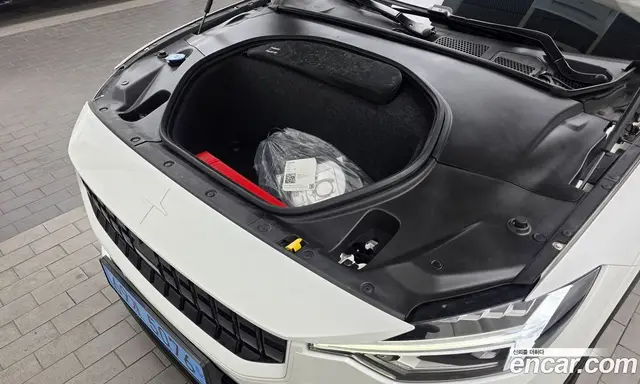 Polestar Polestar 2 2022 0.2 автомат (гидро), миниатюра 6 Polestar Polestar 2 2022 0.2 автомат (гидро), миниатюра 6
