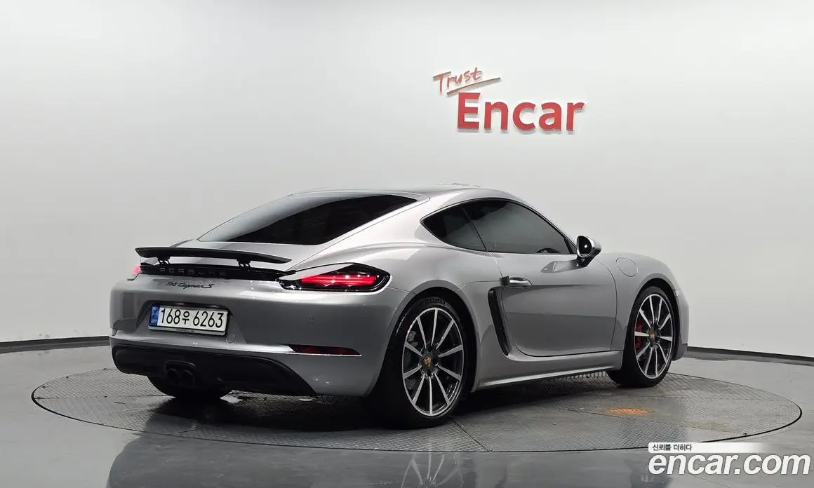 Porsche 718 2020 2.5 автомат (гидро), фото 1 Porsche 718 2020 2.5 автомат (гидро), фото 1