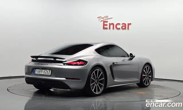 Porsche 718 2020 2.5 автомат (гидро), миниатюра 1 Porsche 718 2020 2.5 автомат (гидро), миниатюра 1