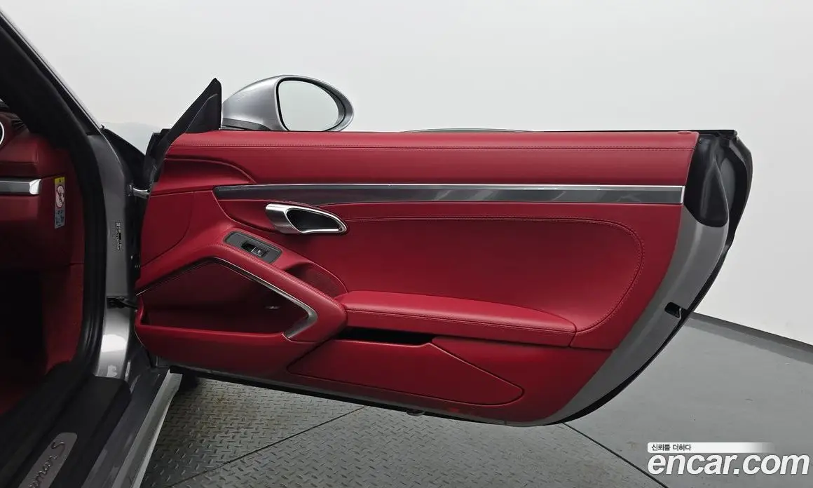 Porsche 718 2020 2.5 автомат (гидро), фото 14 Porsche 718 2020 2.5 автомат (гидро), фото 14