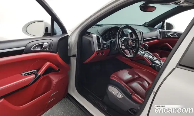 Porsche Cayenne 2017 3.0 автомат (гидро), миниатюра 10 Porsche Cayenne 2017 3.0 автомат (гидро), миниатюра 10