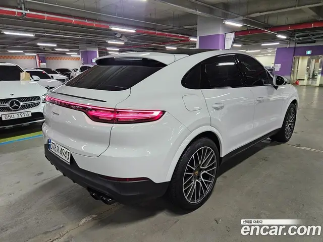 Porsche Cayenne 2022 3.0 автомат (гидро), миниатюра 3 Porsche Cayenne 2022 3.0 автомат (гидро), миниатюра 3