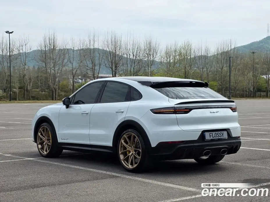 Porsche Cayenne 2022 4.0 автомат (гидро), фото 2 Porsche Cayenne 2022 4.0 автомат (гидро), фото 2