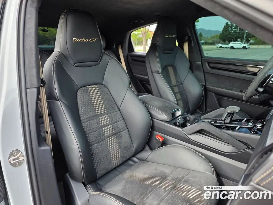 Porsche Cayenne 2022 4.0 автомат (гидро), фото 18 Porsche Cayenne 2022 4.0 автомат (гидро), фото 18