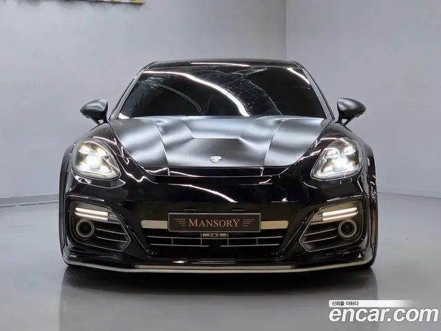 Porsche Panamera 2018 4.0 автомат (гидро), миниатюра 3