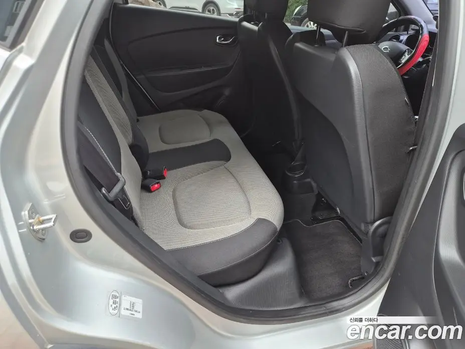 Renault (Samsung) QM3 2014 1.5 автомат (гидро), фото 10 Renault (Samsung) QM3 2014 1.5 автомат (гидро), фото 10