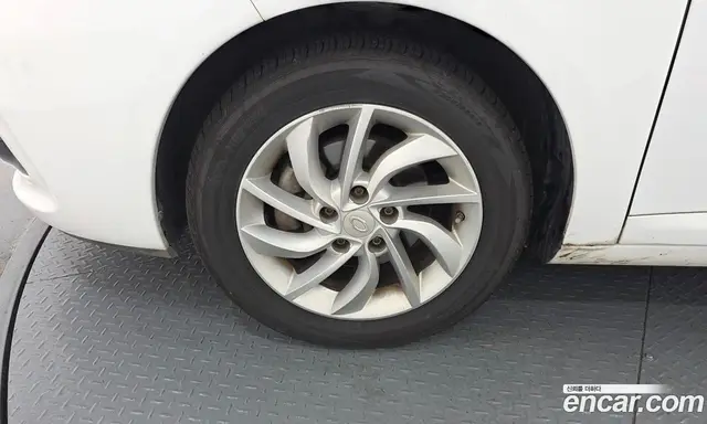 Renault (Samsung) SM3 2016 автомат (гидро), миниатюра 5 Renault (Samsung) SM3 2016 автомат (гидро), миниатюра 5