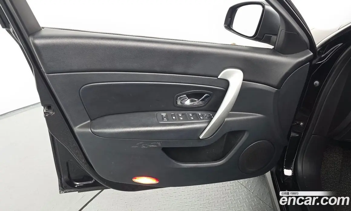 Renault (Samsung) SM5 2018 2.0 автомат (гидро), фото 13 Renault (Samsung) SM5 2018 2.0 автомат (гидро), фото 13