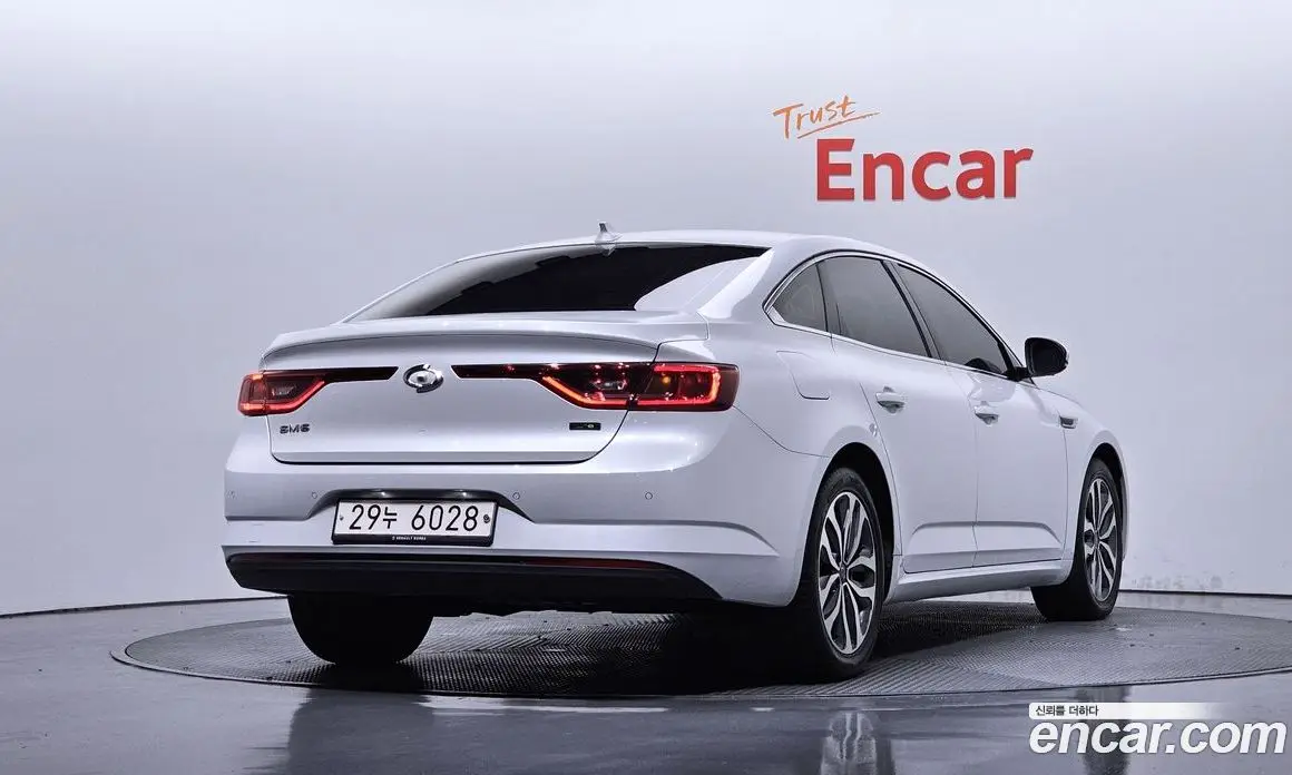 Renault (Samsung) SM6 2017 2.0 автомат (гидро), фото 1 Renault (Samsung) SM6 2017 2.0 автомат (гидро), фото 1