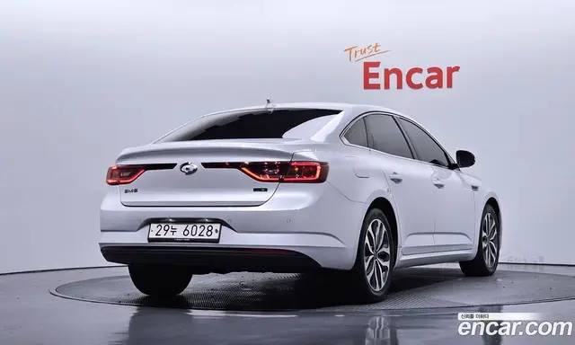 Renault (Samsung) SM6 2017 2.0 автомат (гидро), миниатюра 1 Renault (Samsung) SM6 2017 2.0 автомат (гидро), миниатюра 1