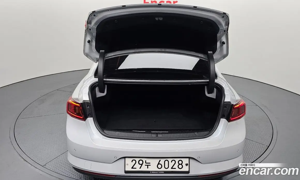 Renault (Samsung) SM6 2017 2.0 автомат (гидро), фото 25 Renault (Samsung) SM6 2017 2.0 автомат (гидро), фото 25