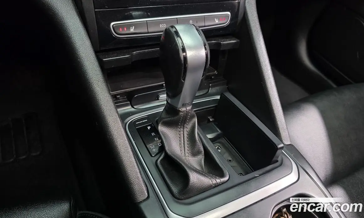 Renault (Samsung) SM6 2018 1.5 автомат (гидро), фото 9 Renault (Samsung) SM6 2018 1.5 автомат (гидро), фото 9