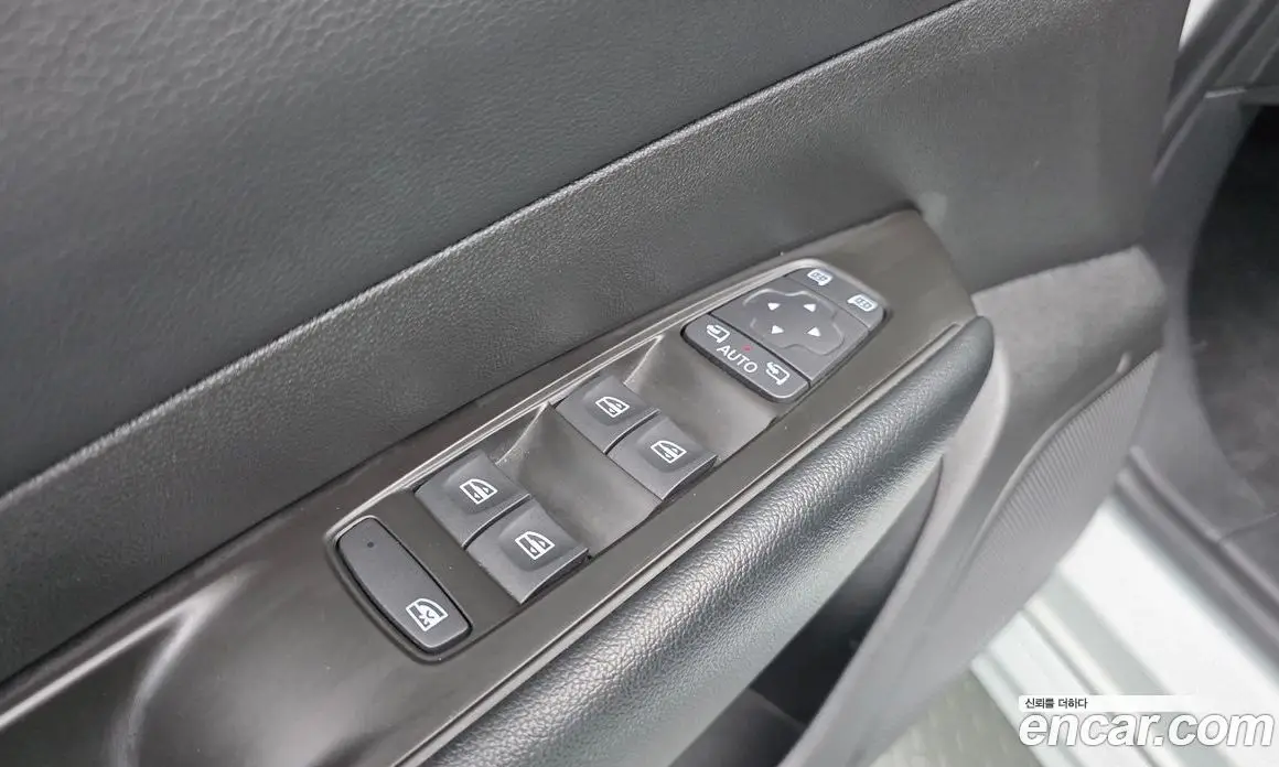 Renault (Samsung) SM6 2022 1.3 автомат (гидро), фото 18 Renault (Samsung) SM6 2022 1.3 автомат (гидро), фото 18