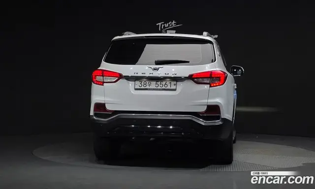 SsangYong Rexton 2018 2.2 автомат (гидро), миниатюра 4