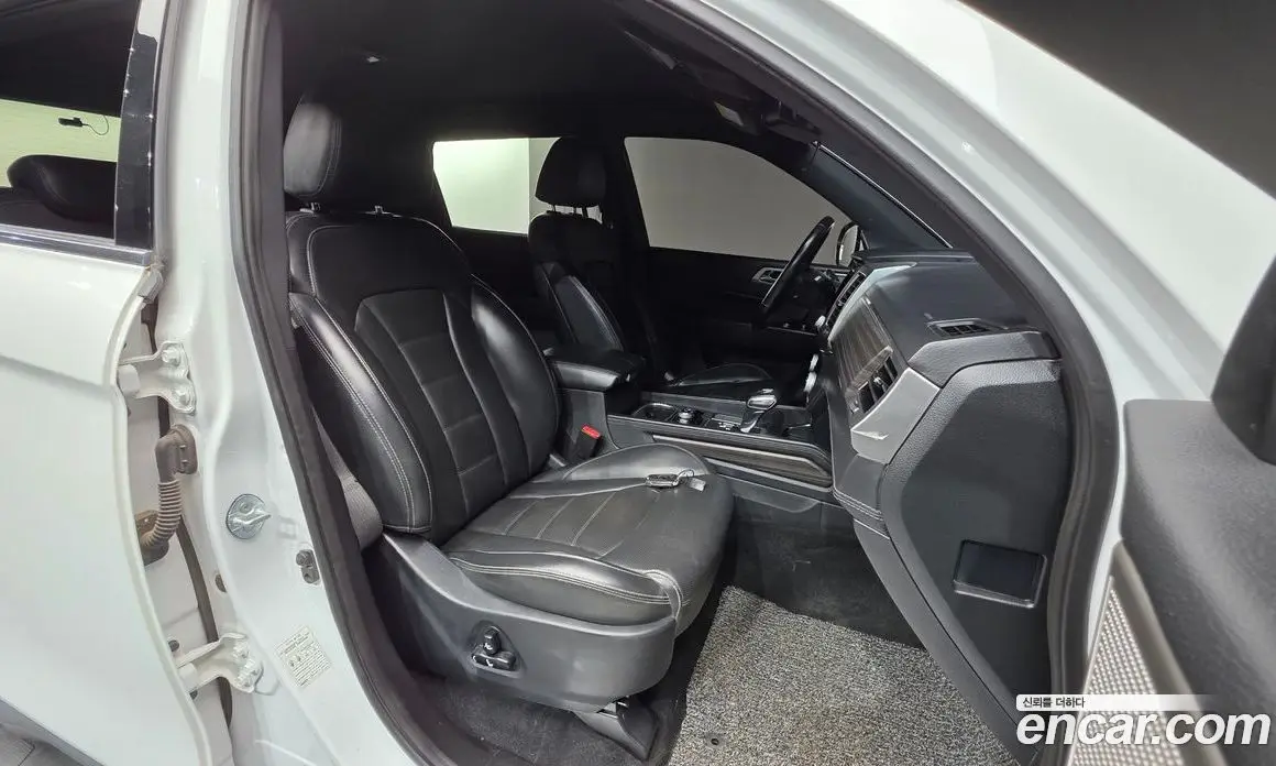 SsangYong Rexton 2018 2.2 автомат (гидро), фото 10