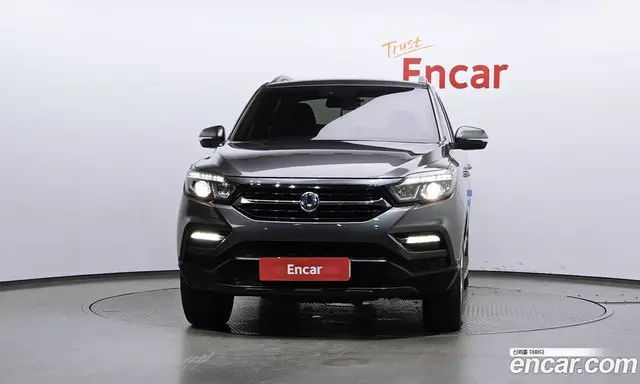 SsangYong Rexton 2020 2.2 автомат (гидро), миниатюра 3 SsangYong Rexton 2020 2.2 автомат (гидро), миниатюра 3